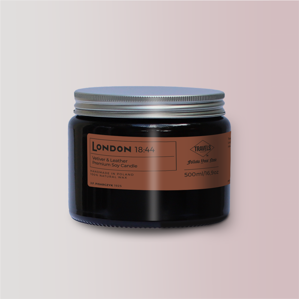 LONDON 18:44 Vetiver & Leather - Świeca sojowa premium - Kolekcja Travels