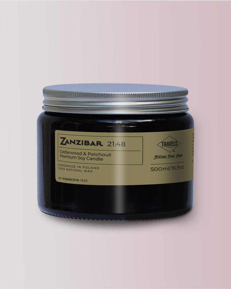 ZANZIBAR 21:48 Cedarwood & Patchouli - Świeca sojowa premium - Kolekcja Travels