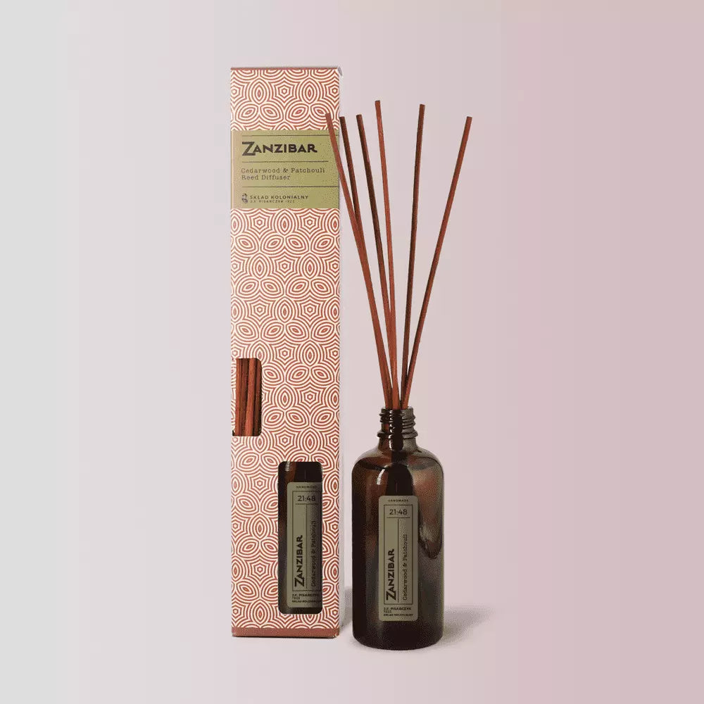 ZANZIBAR 21:48 Cedarwood & Patchouli Naturalny Dyfuzor Ratanowy- kolekcja Travels JF Pisarczyk 1925