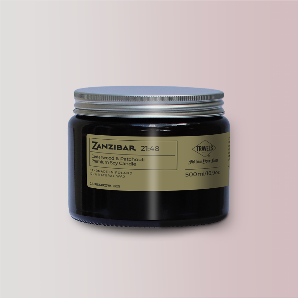 ZANZIBAR 21:48 Cedarwood & Patchouli - Świeca sojowa premium - Kolekcja Travels