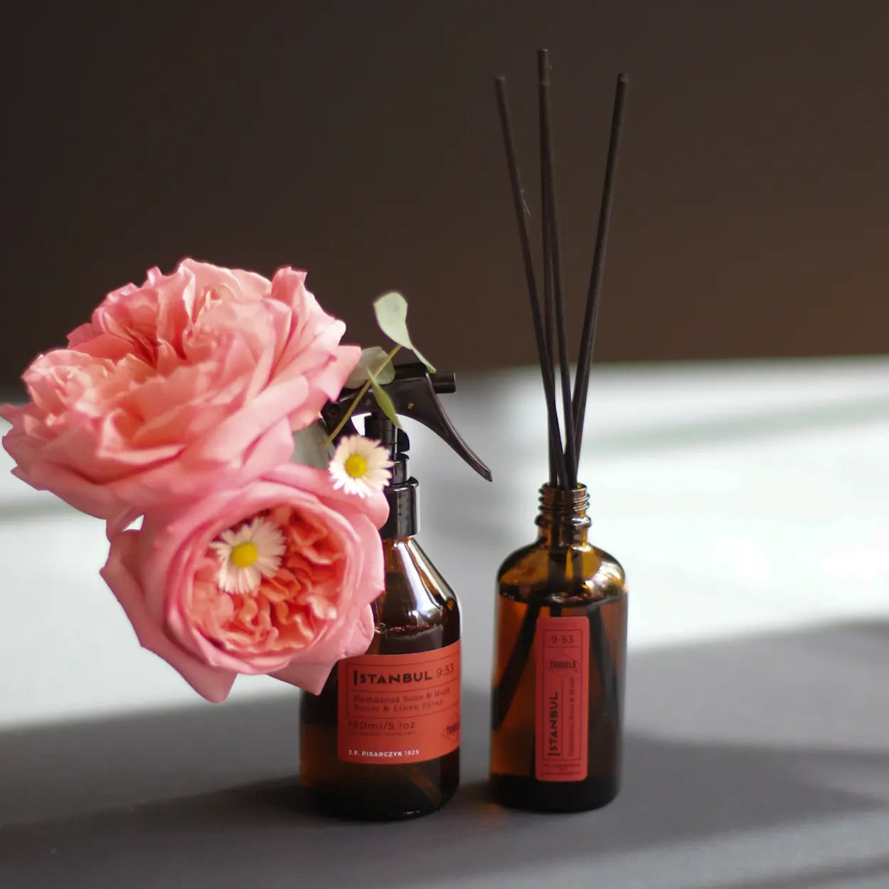 ISTANBUL 9:53 Damascus Rose & Musk Dyfuzor Ratanowy- kolekcja Travels