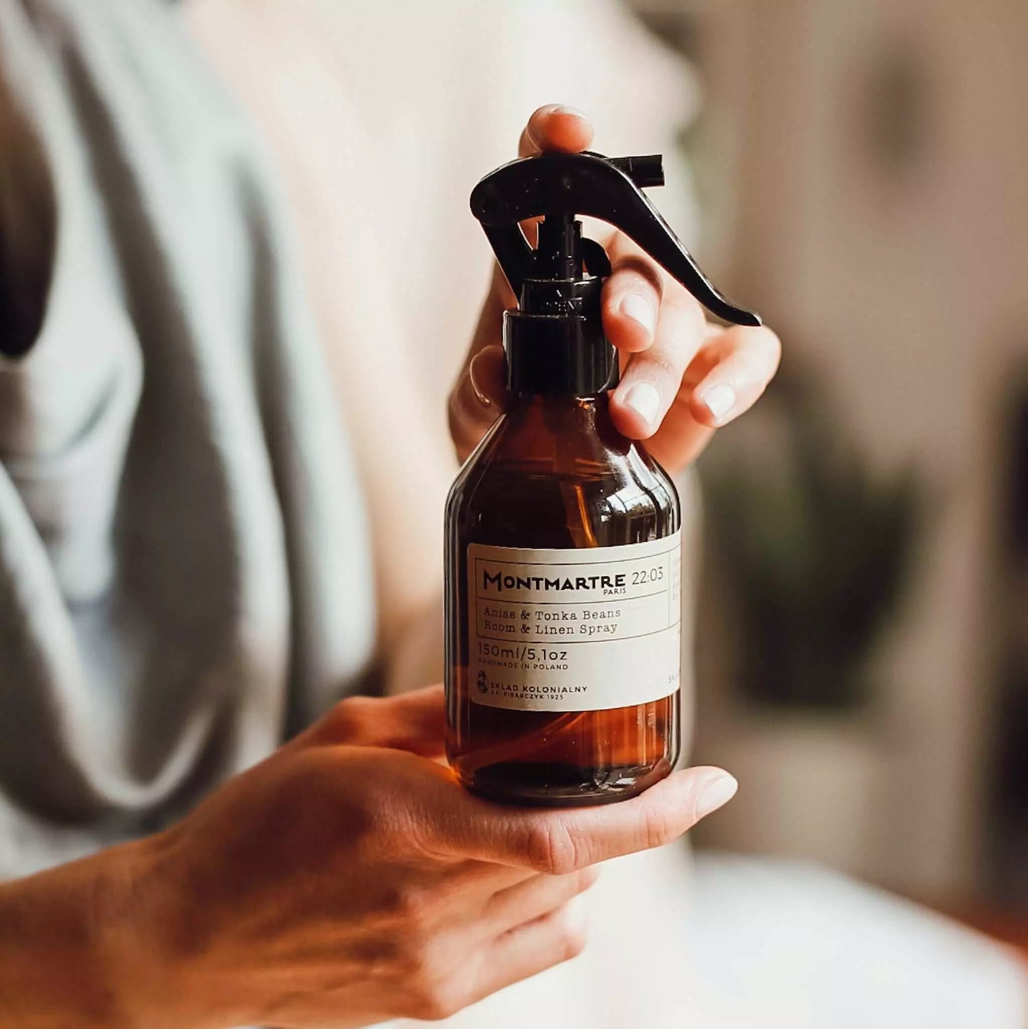 MONTMARTRE PARIS 22:03 Anise & Tonka Beans Home Perfume 150ml tlo